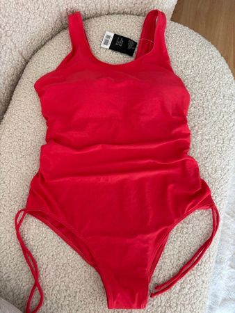 -Badekleid