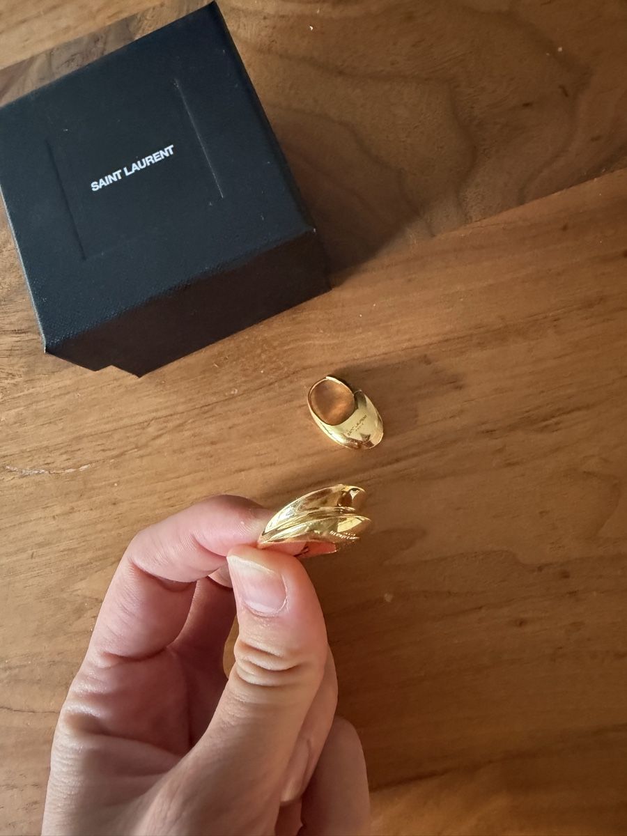 Saint Laurent Orecchini pendenti & Orecchini a lobo: YSL earrings – Nuovo (secondo la descrizione) da zürich venduto da Treasure1415 3