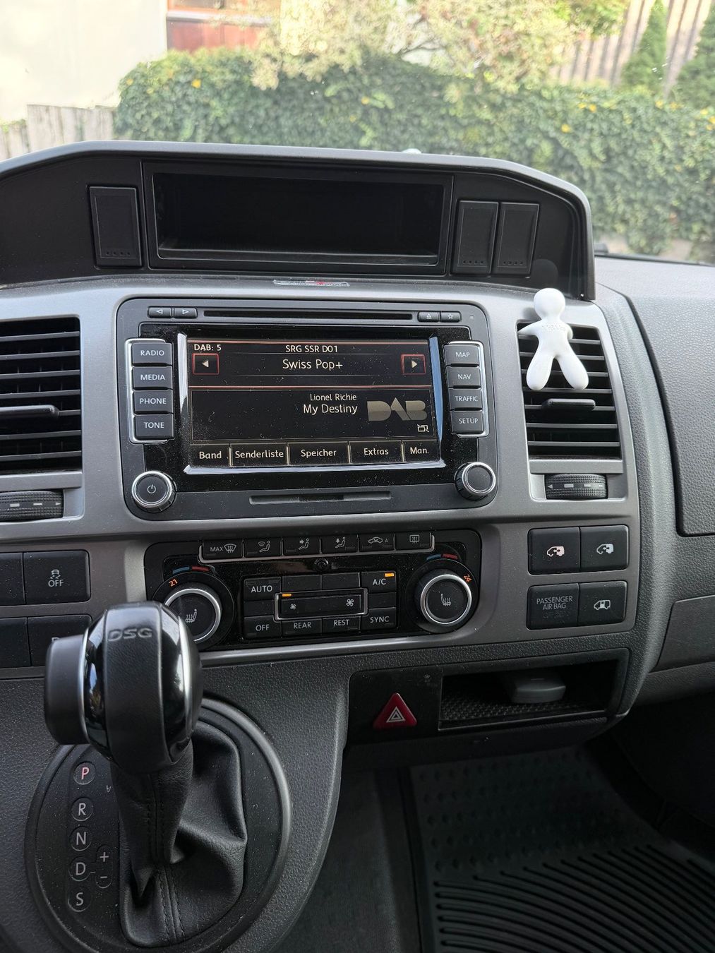 VW Autos: VW T5 Caravelle ab Platz – Gebraucht aus Jona von Nabru.nps 8