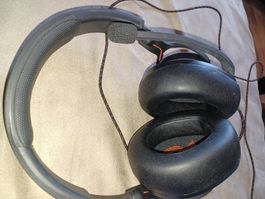 casque JBL quantum 100