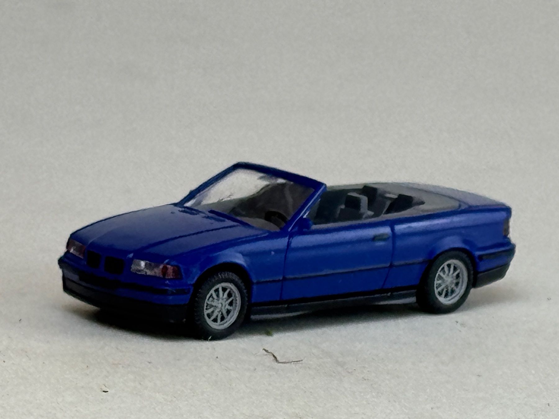 Wiking Modellini d'auto: VE1- Wiking BMW Cabriolet blau – Usato da Elm venduto da Wikmtz