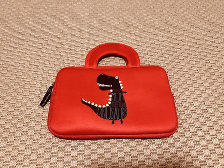 Rote Kindertasche mit Dino-Motiv - Super Zustand!