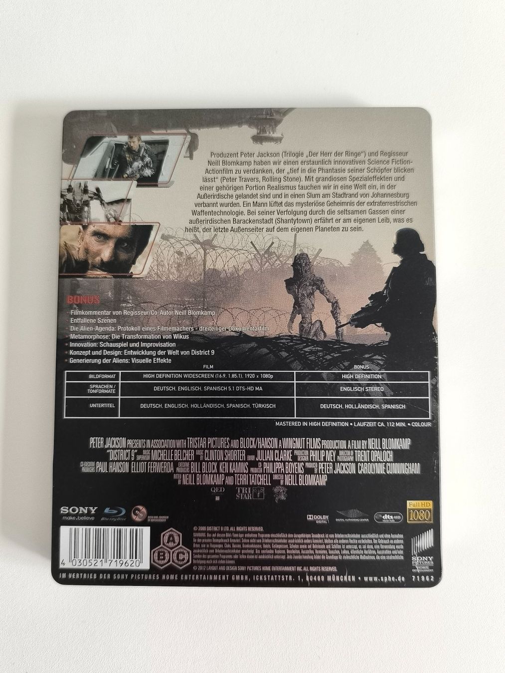 Tutti i DVDs: Blu-ray / District 9 - Metallbox – Usato da Muttenz venduto da hak_dsk9 1