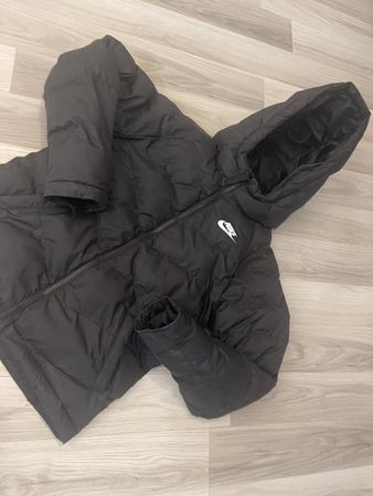 Nikejacke, Grösse 137-147 Schwarz wie neu!