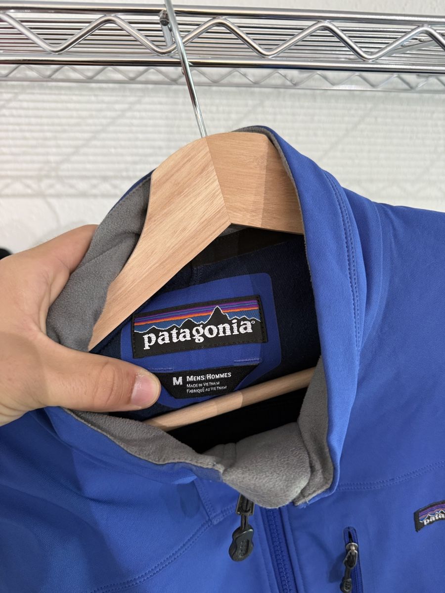 Patagonia Cappotti: 2010 Patagonia Softshell Jacket Size M  – Usato da Lausanne venduto da user1020rnt 2