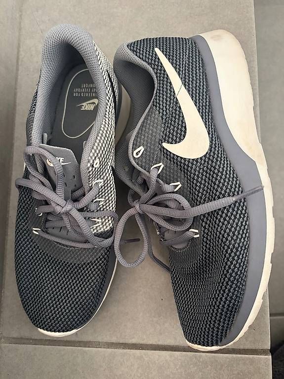 Chaussures femmes: Nike confort T 40  – D'occasion à Confignon par MVAR