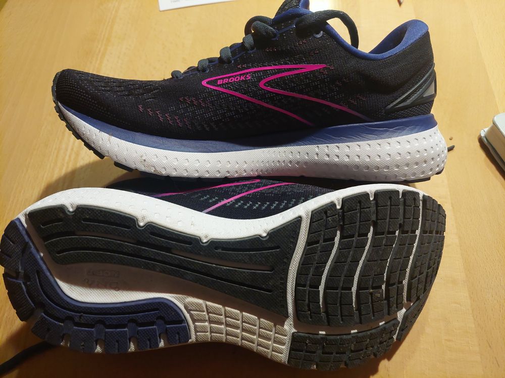 Brooks Damen Glycerin 15 - Supersoft Laufschuhe Mit Maximal-Dämpfung