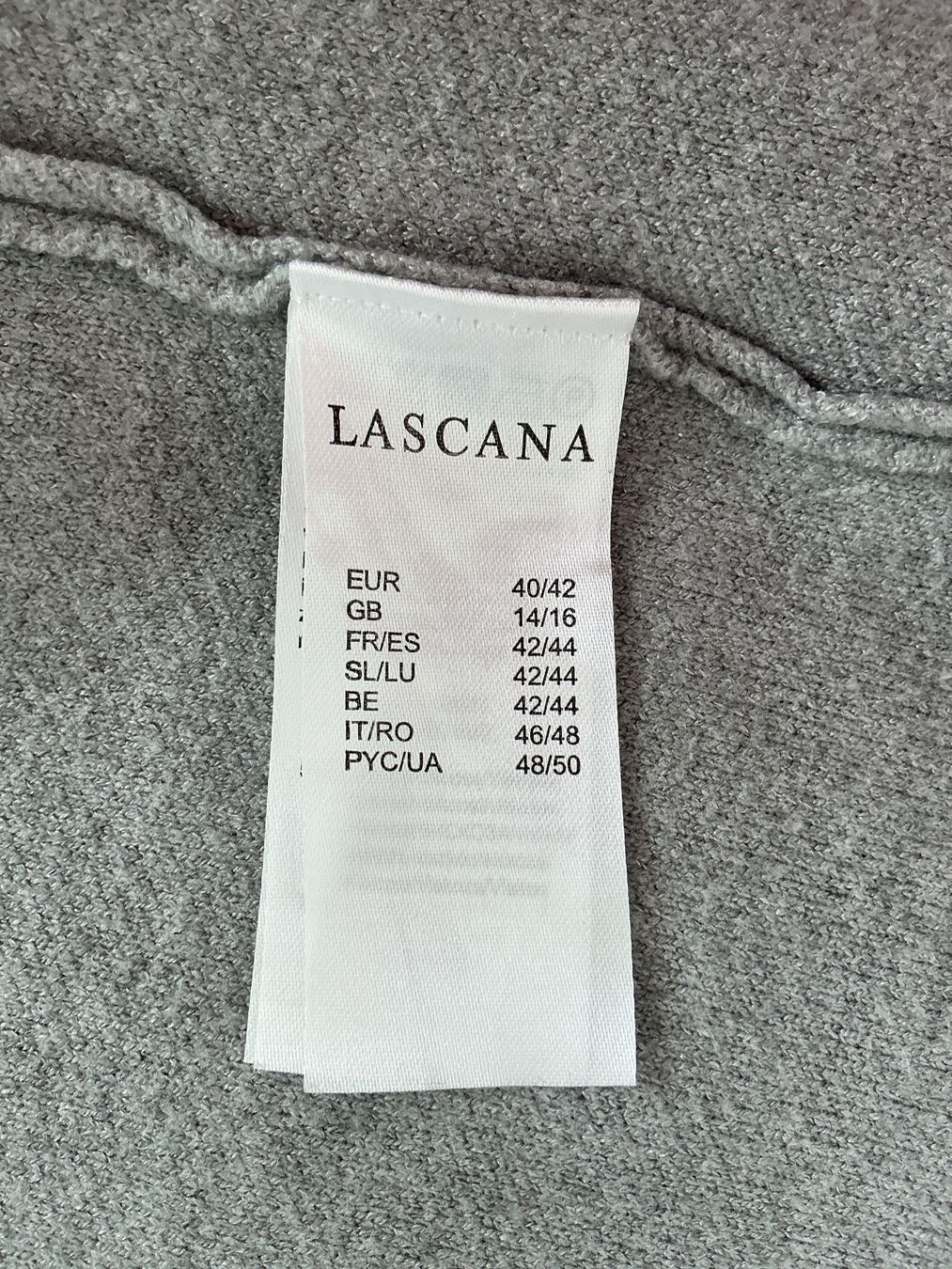 Vestes: Strickjacke – D'occasion à Triesen par boston7 2