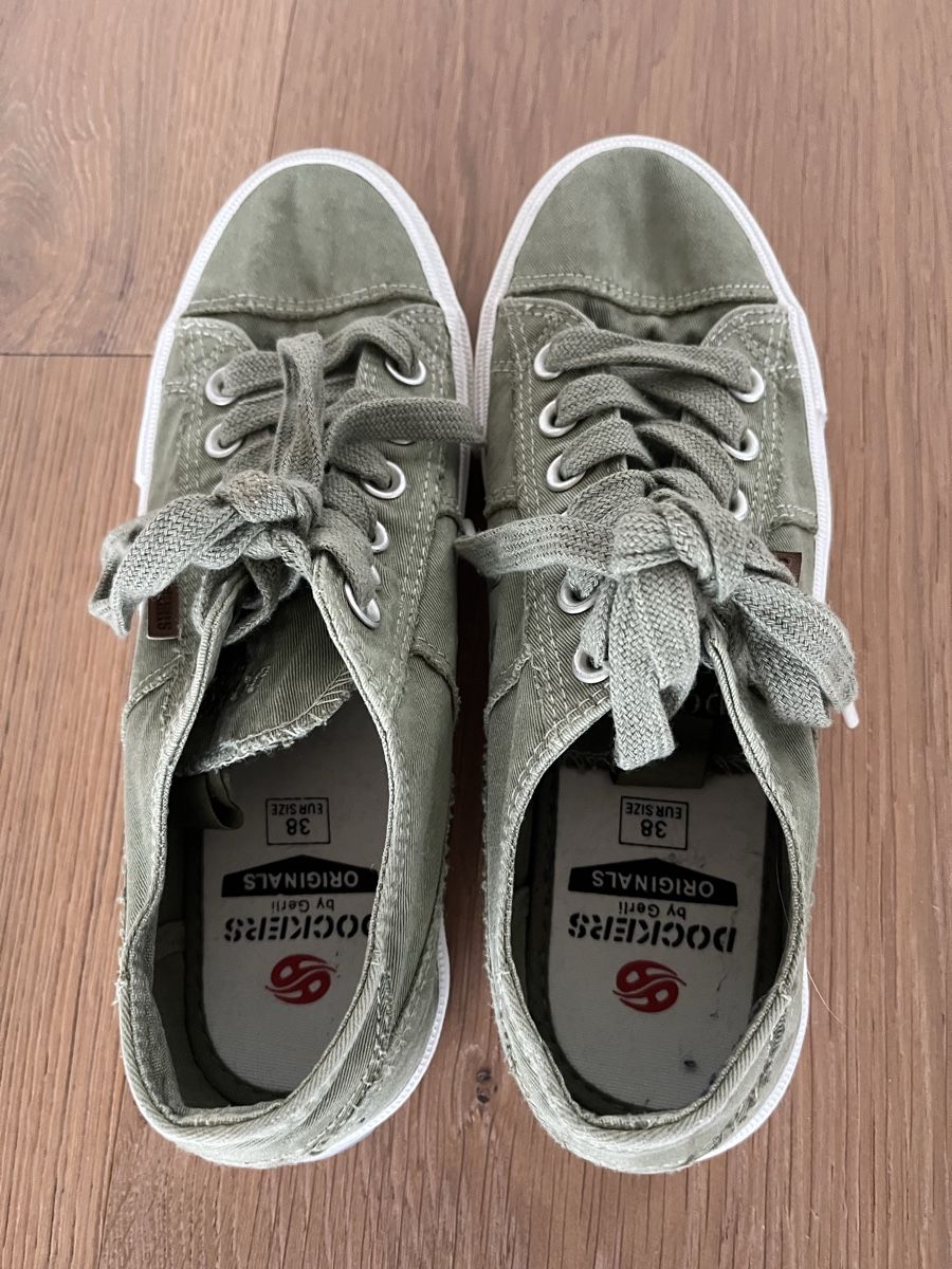 Damenschuhe: Dockers Damen-Sneakers, Grösse 38 – Gebraucht aus Lauerz von MUR36 1