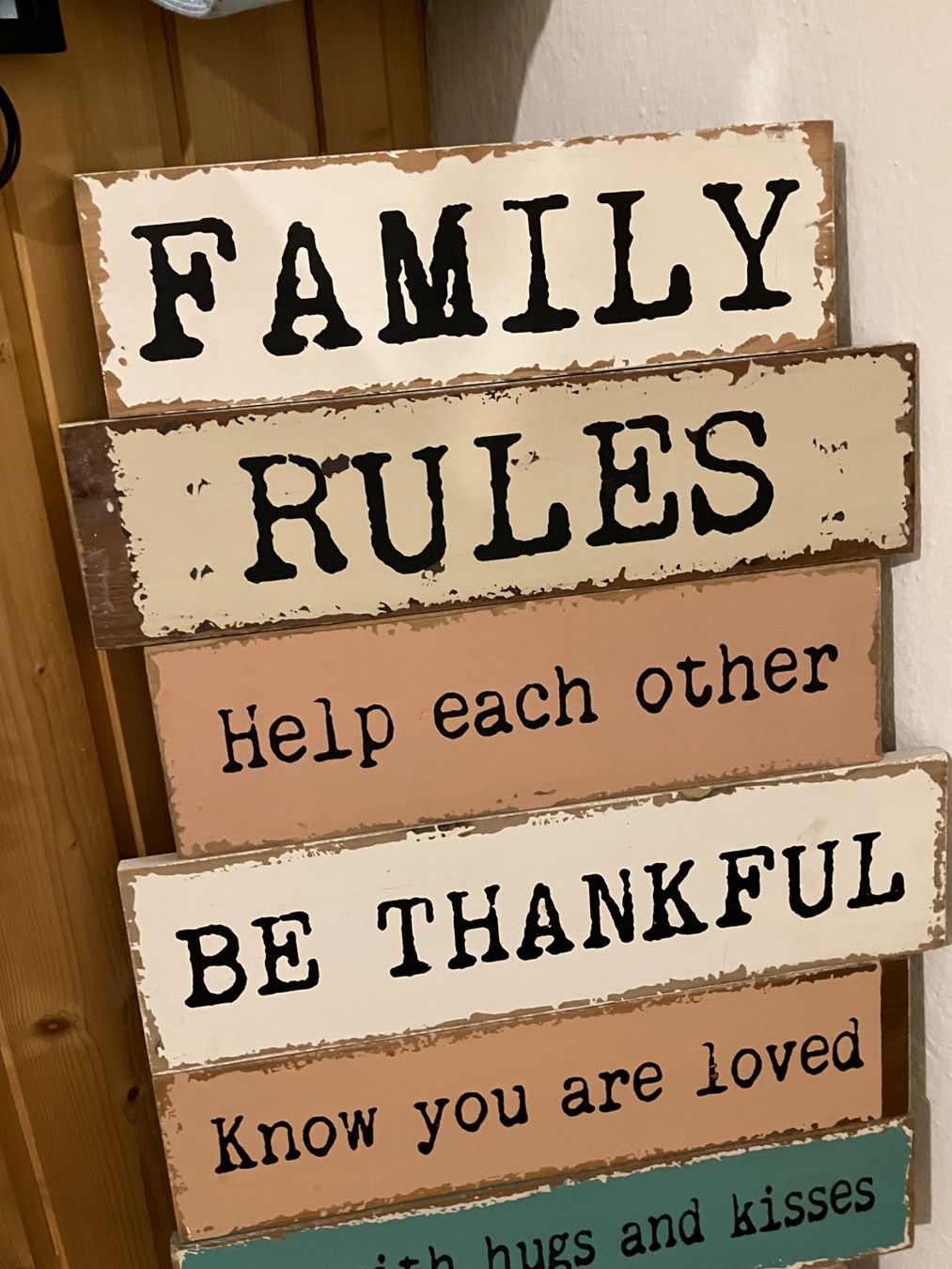 Tutte le decorazioni: Holzschild Shabby Chic "Family Rules" – Usato da Wohlen AG venduto da benjaminblack73 2
