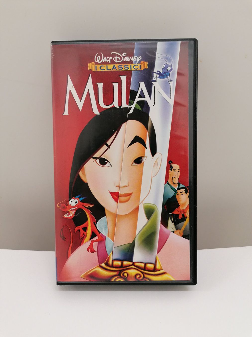 Toutes les VHS: Mulan VHS – D'occasion à Binningen par samorga21