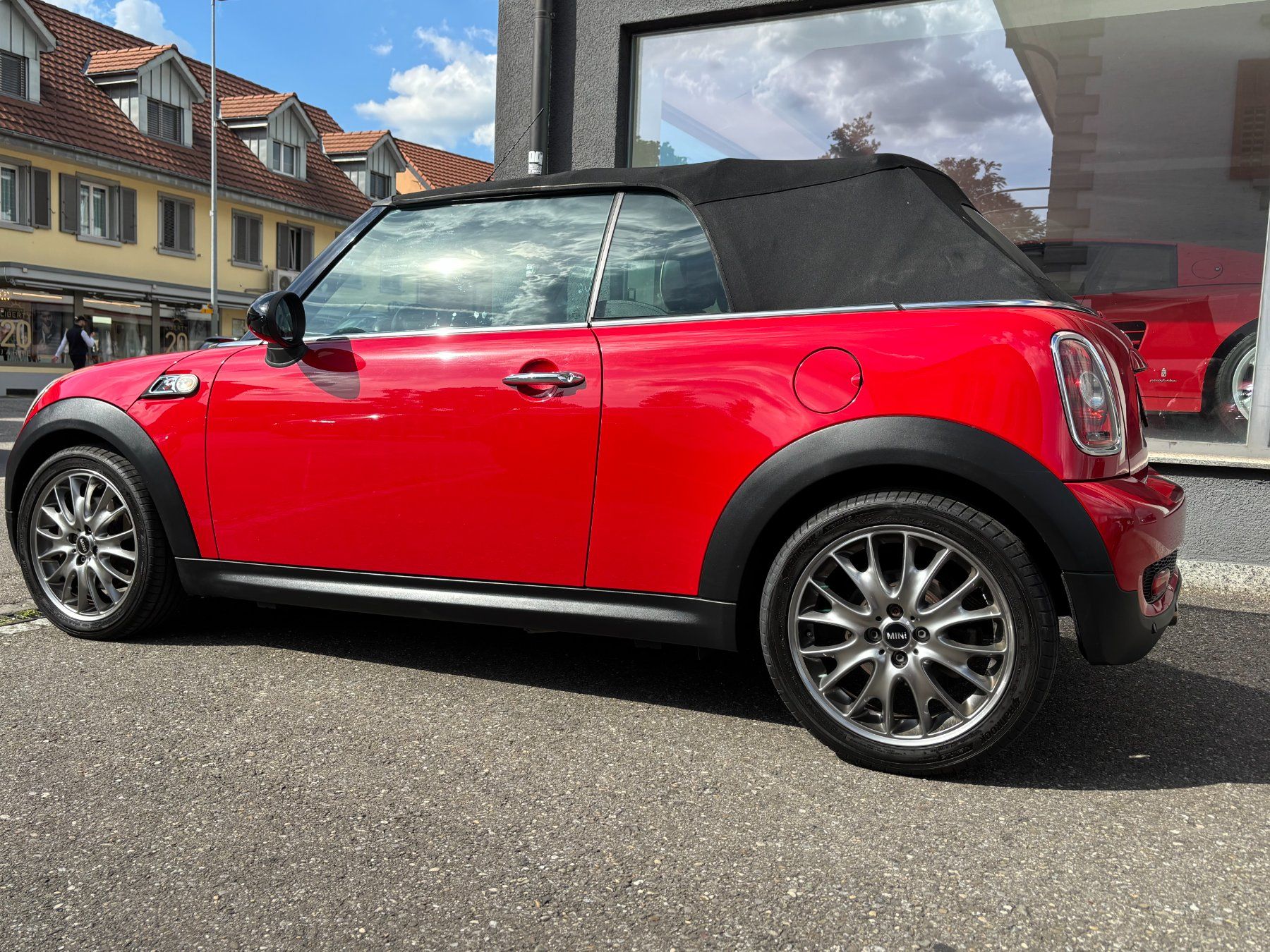 Mini Automobili: Mini Cabrio Cooper S – Usato da Schönenwerd venduto da akzept 2