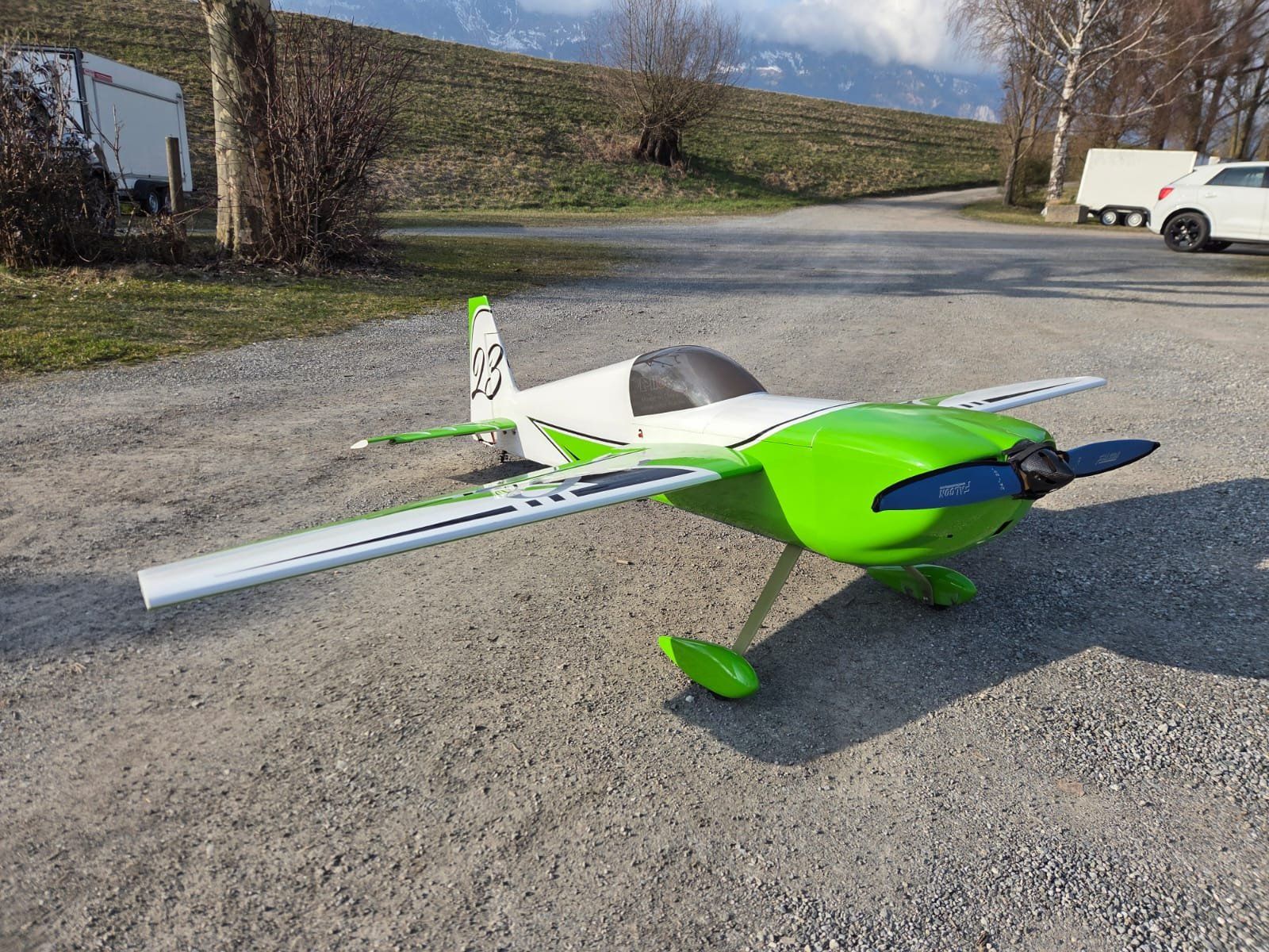 Modellismo RC: Pilot RC Laser 88" Komplett mit Jeti – Usato da Andwil TG venduto da hawaii001 6