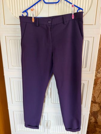 Neue Stoffhose, Pflaume, Gr. M
