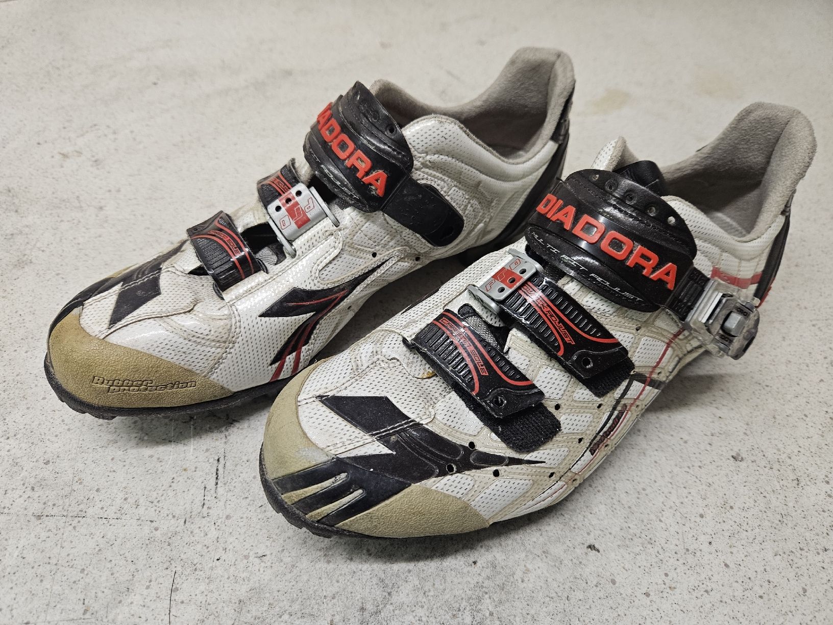 Herrenschuhe: MTB Veloschuhe – Gebraucht aus Mühlethurnen von Narr