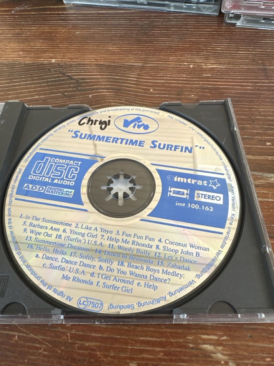CDs: CD Compilation Summertime Surfin Diverse Interpreten – Gebraucht aus Berikon von Rueegg4 2
