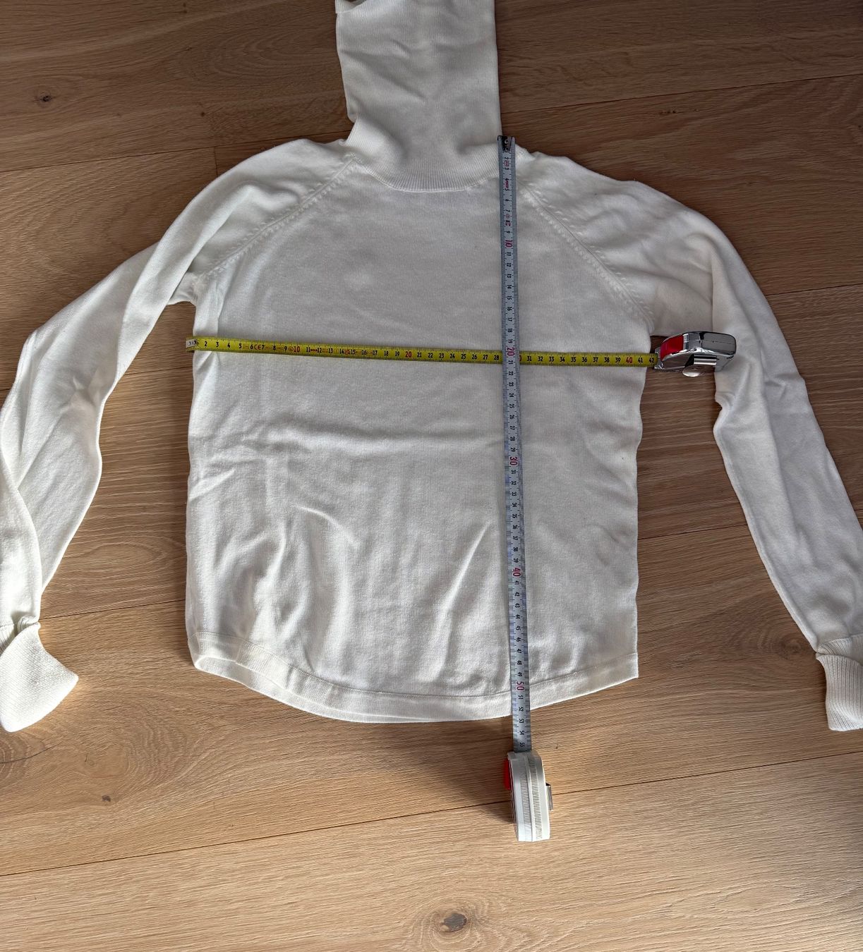 Maglioni & Felpe: Weicher Strickpullover Rollkragen – Usato da Rorschach venduto da zlatokosa85 4