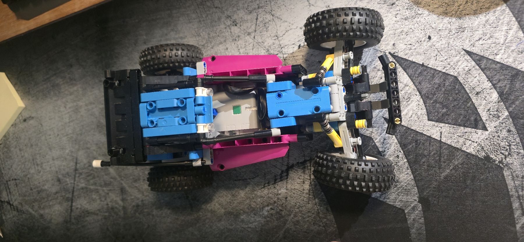 Lego Spielzeuge: Lego Technik Geländewagen 42124 – Gebraucht aus Ennetmoos von Bricks_and_more 1