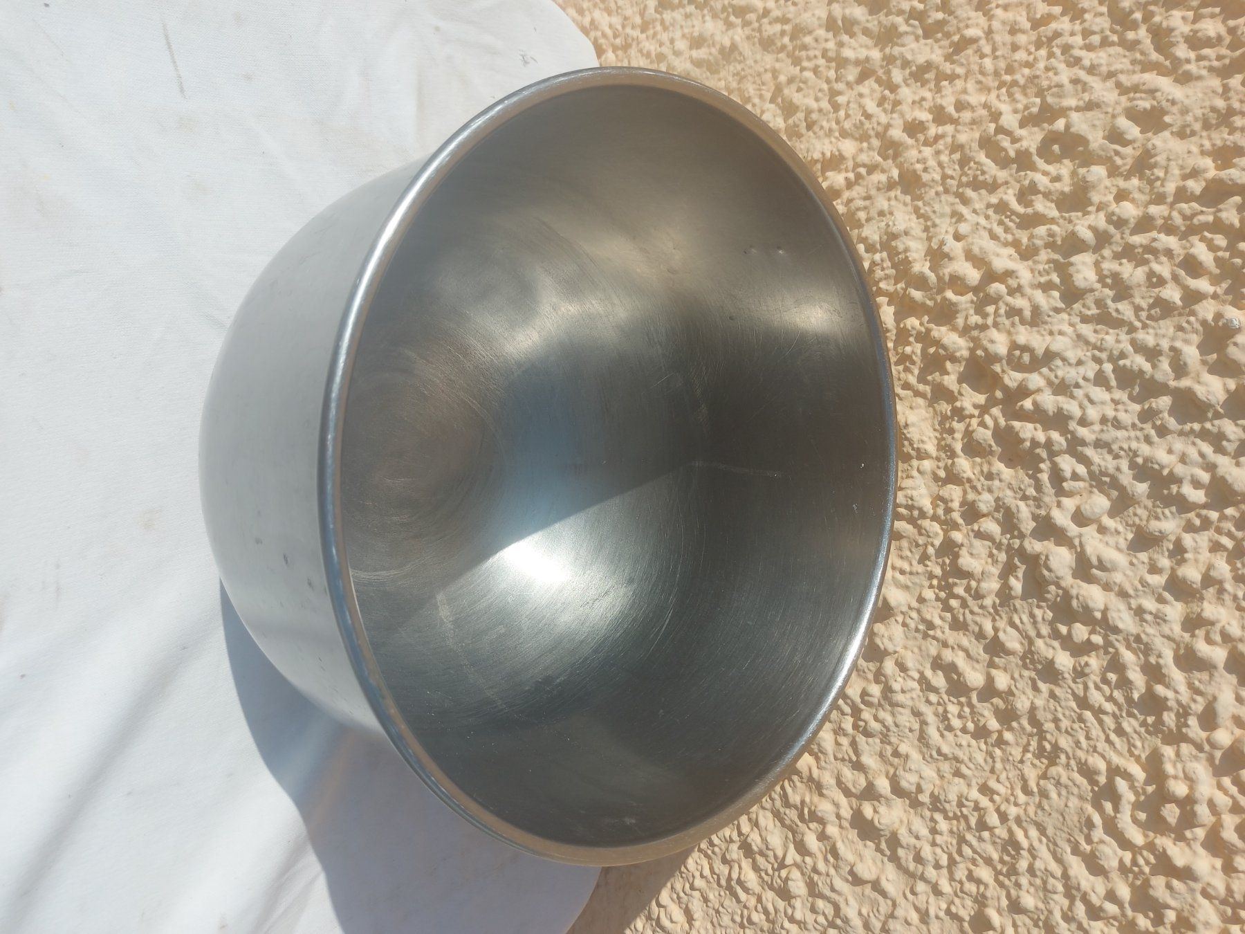 Ciotole: Grosse Chromstahlschüssel mit Griffen 35x28cm – Usato da Rheinau venduto da profitronic.shop 1