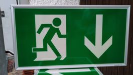 4 - Gebrauchte Notausgangsleuchten Lumatec, Top Zustand!