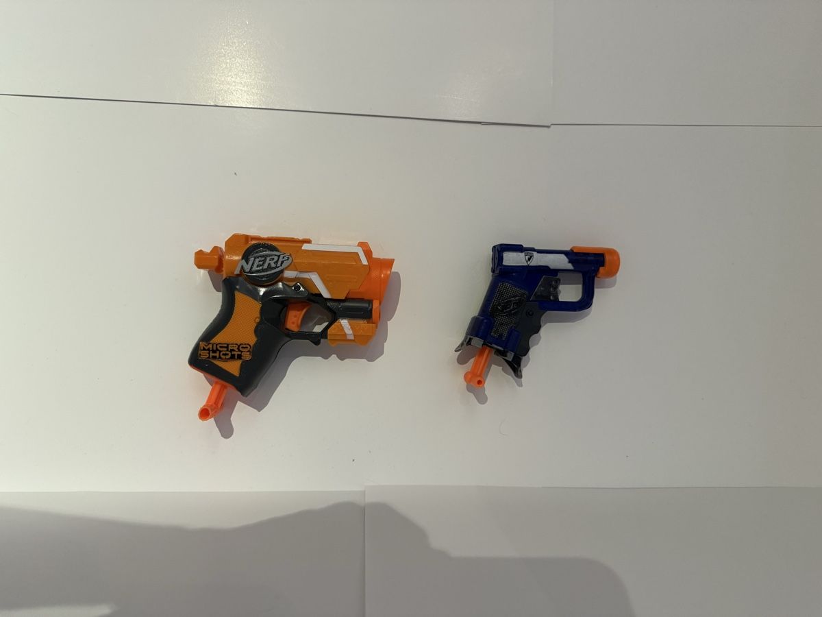 Spielzeuge: Kleine Nerpistolen – Gebraucht aus Gutenswil von Cresto 3