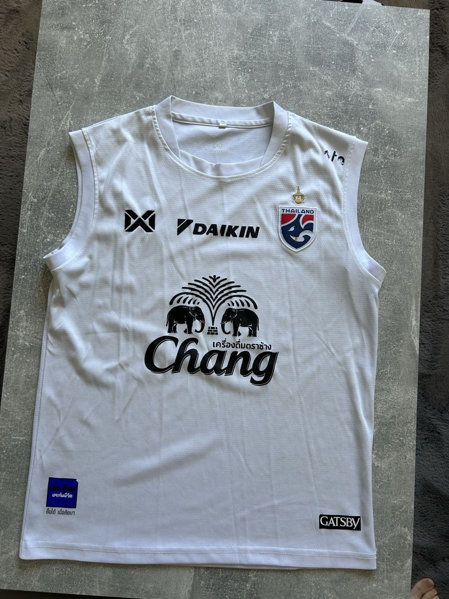 Canottiere & Pantaloni: Maillot Thaïlande  – Usato da St-Pierre-Clages venduto da thu_v2mt