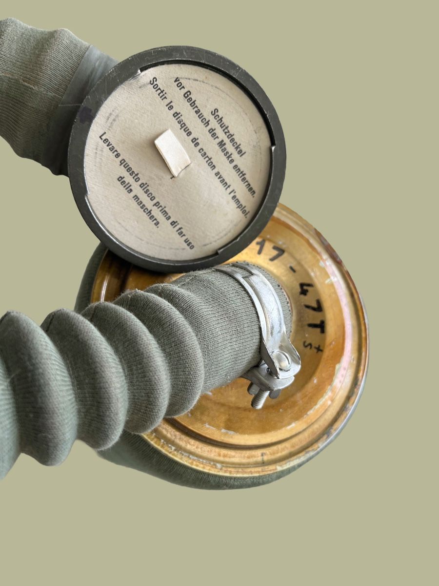 Altro in Antiquarato & Arte: Masque à Gaz Cheval Militaire WW2 – Usato da Bellevue venduto da Belafer 5