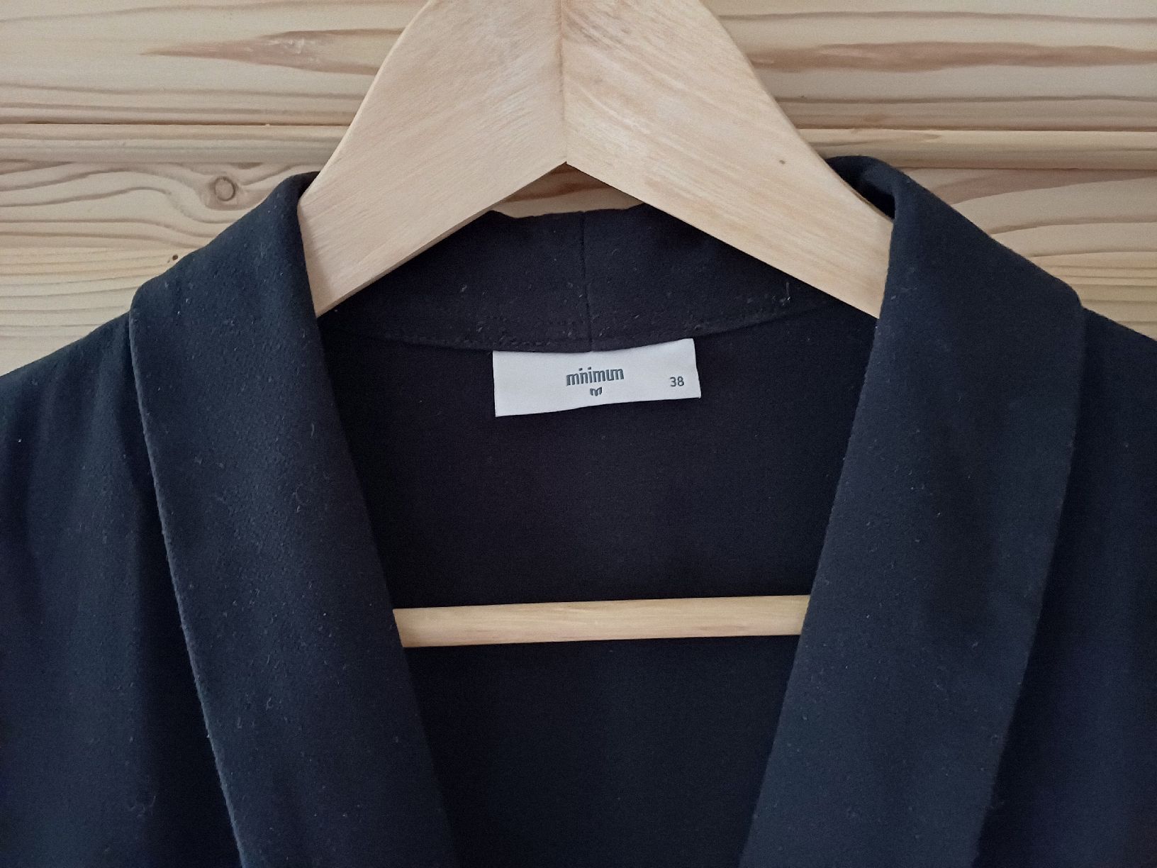 Tute: Schwarzer Jumpsuit von Minimum Grösse 38 Top! – Usato da St. Gallen venduto da luc_kw7x 2