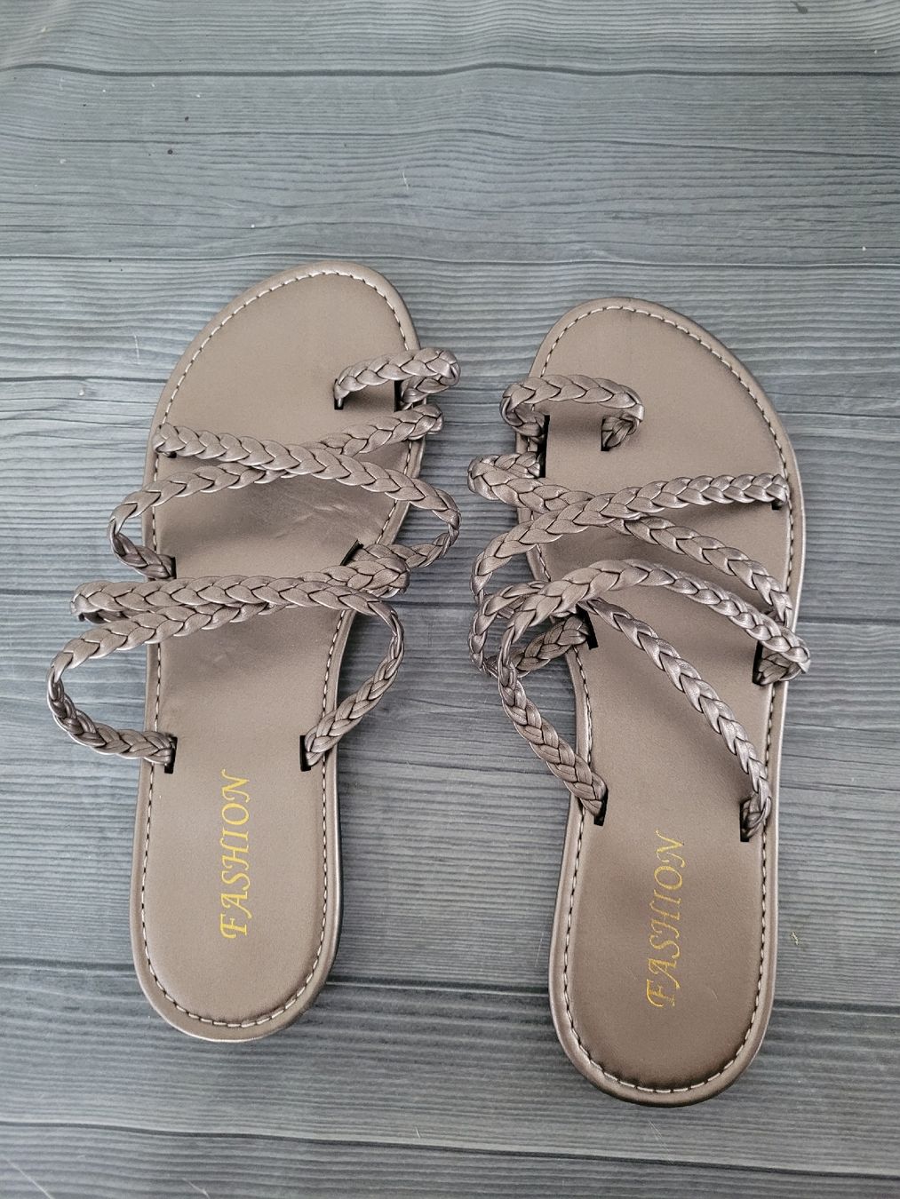 Damenschuhe: Sommer Sandalen, Schlupfsandale 39 – Neu (gemäss Beschreibung) aus Niederbuchsiten von klengyel