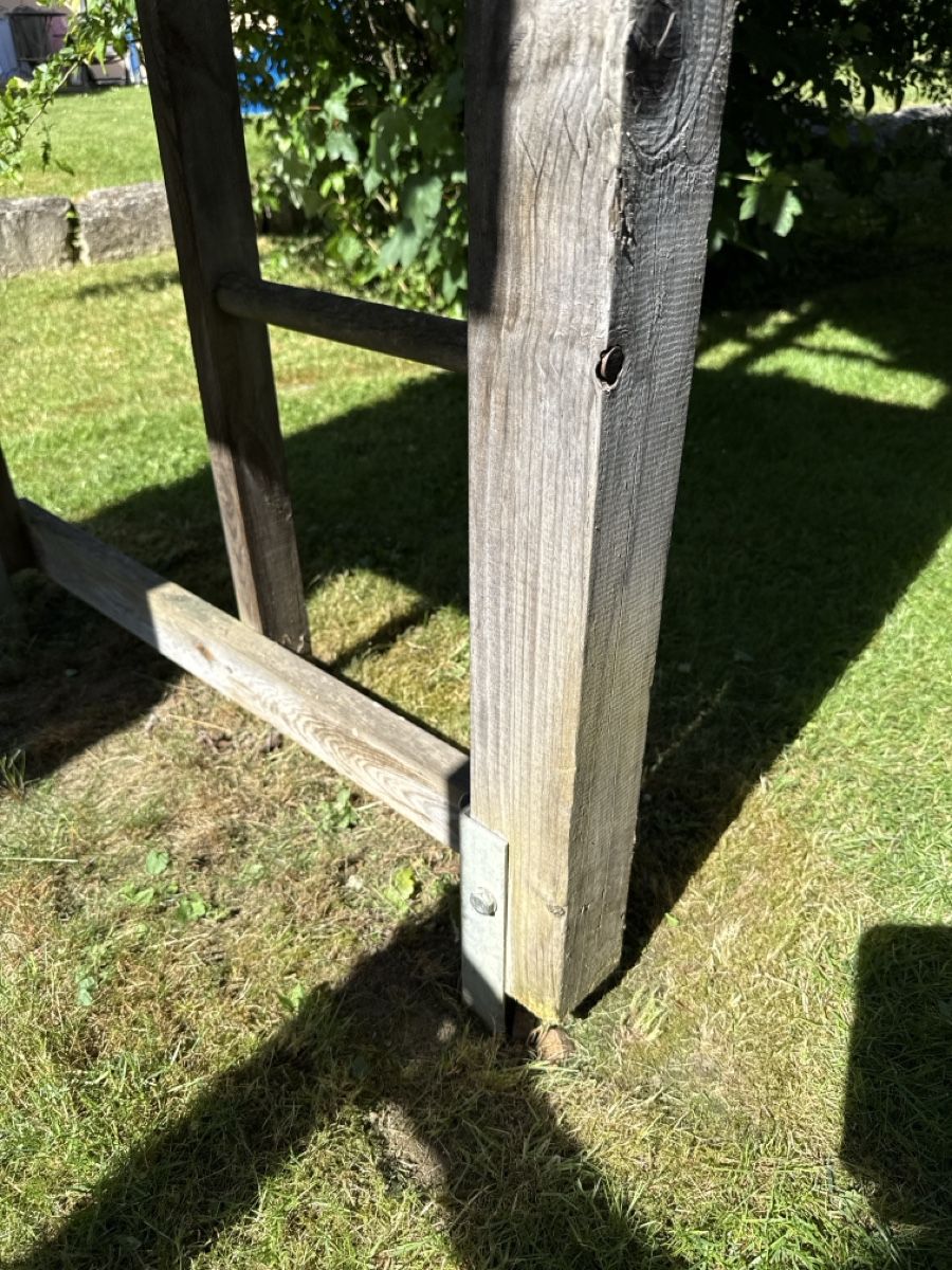 Casette per bambini: Holzspielturm mit Rutsche – Usato da Büsserach venduto da maaggi 5