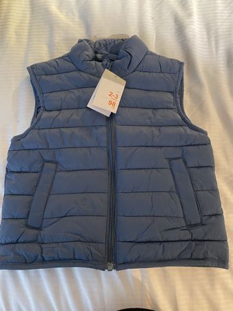 Boy’s Padded Vest. Age 2-3 Years. As New With Tags!