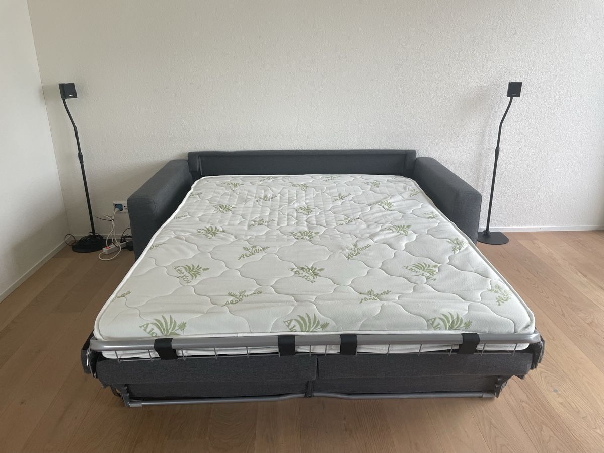 Micasa Sofas: Praktisches Bettsofa – D'occasion à Rotkreuz par Misa22 3