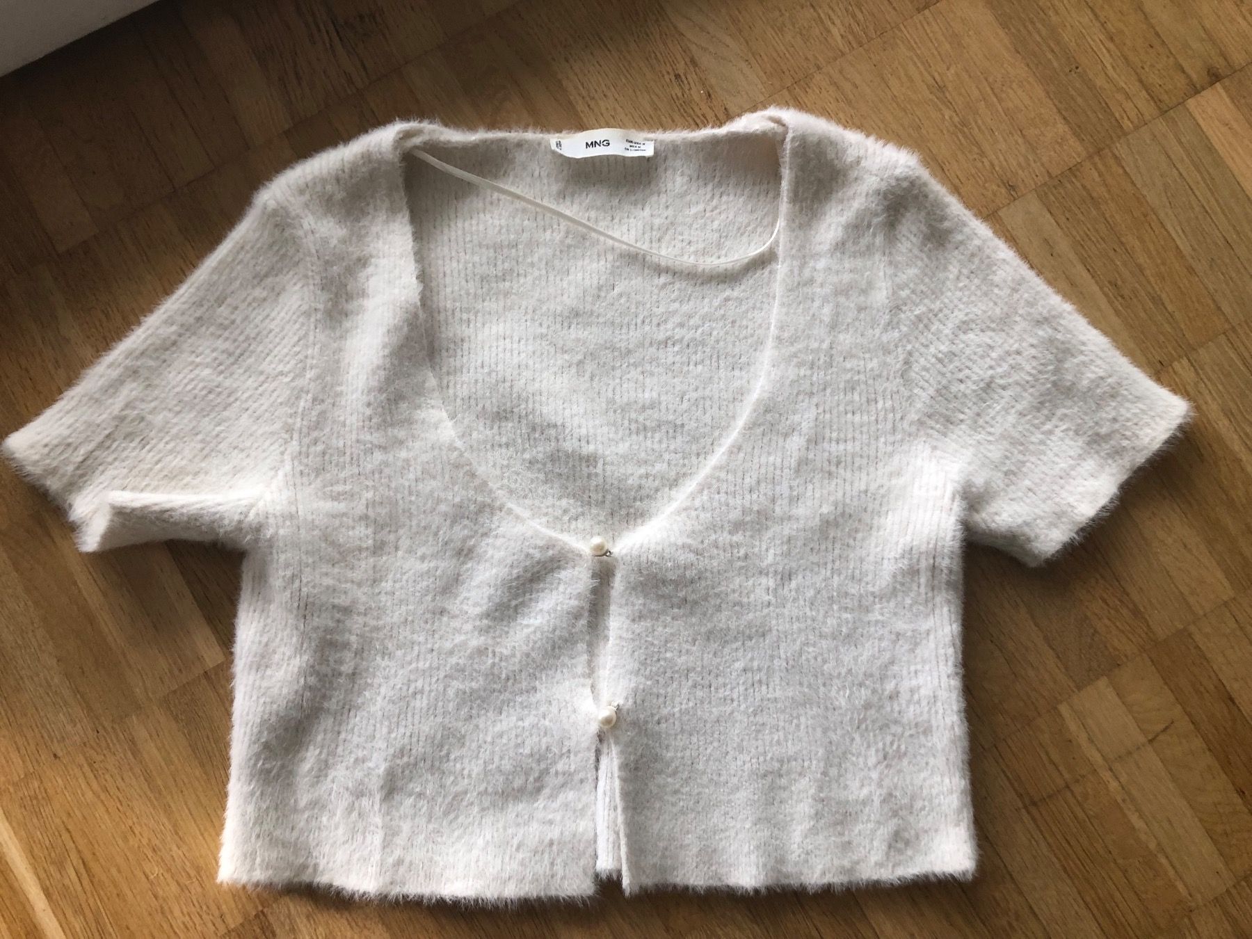 Tops: Süsses CropTop Beige TeddyBär Gefühl mit Perlen – Gebraucht aus Zürich von maral787 3