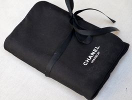 Chanel Kosmetiktasche / Trousse de maquillage