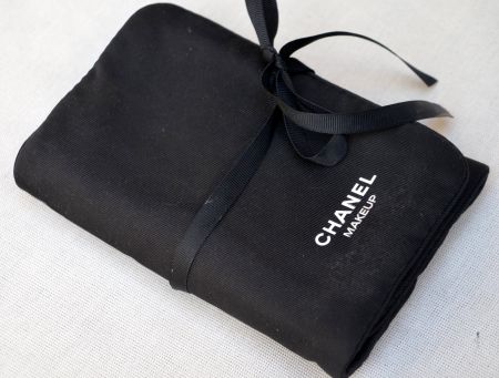 Chanel Kosmetiktasche / Trousse de maquillage