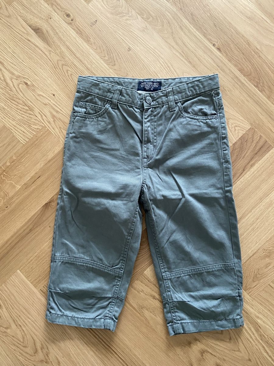 H&M Pantaloni: Clam Diggers von H&M, Grösse 146 – Usato da Wohlen AG venduto da Michi761
