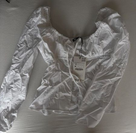 Damen Bluse weiss Zara Grösse XS neu mit Etikett