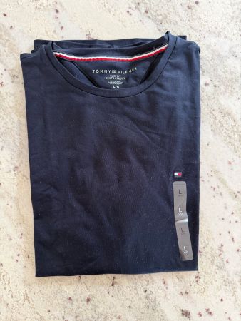 Tommy Hilfiger T-Shirt dunkelblau Grösse L Slim Fit neu
