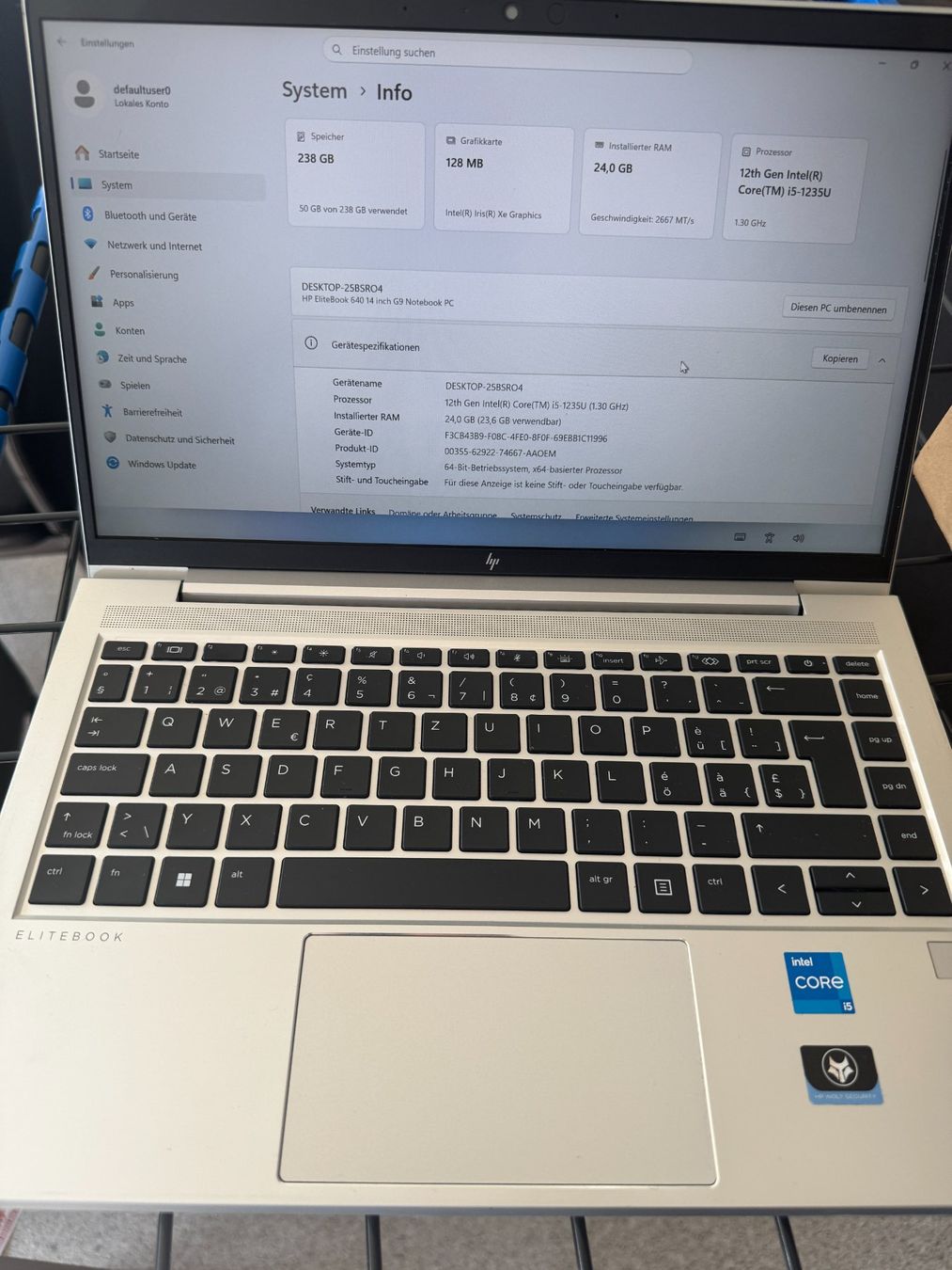 Hewlett Packard Notebooks: HP Elitebook 640 G9 mit 24 GB Ram – Gebraucht aus Bern von Lorenzo3027
