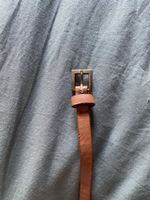Ceinture en cuir marron fine