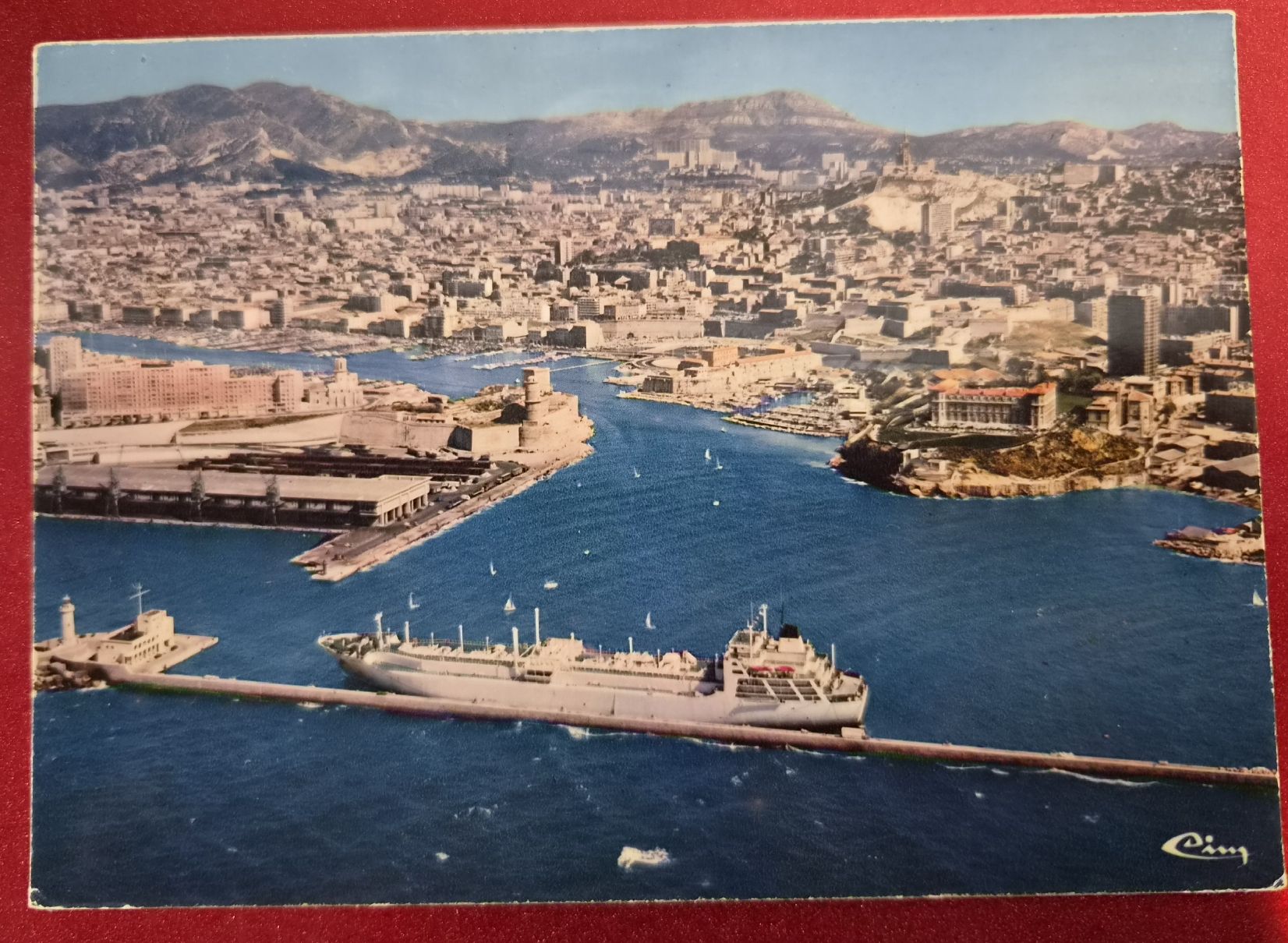 Cartoline postali: Marseille Hafen mit Schiff Luftansicht 1977 – Usato da Melchnau venduto da Arthurius
