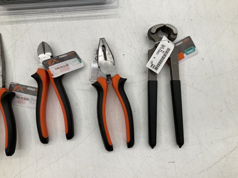 Alle Werkzeuge: 5tlg Werkzeug-Set mit Zangen – Neu und originalverpackt aus Kehrsatz von CIVOMILES 1