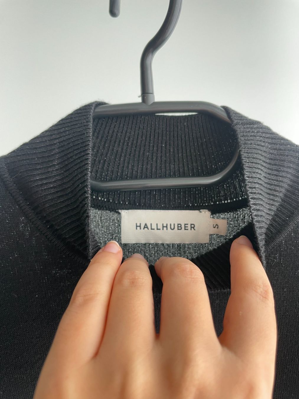 Hallhuber T-Shirts: Hallhuber - schwarzes kurzarm Turtleneck Gr.: S – Gebraucht aus Chur von jol_5phn 2