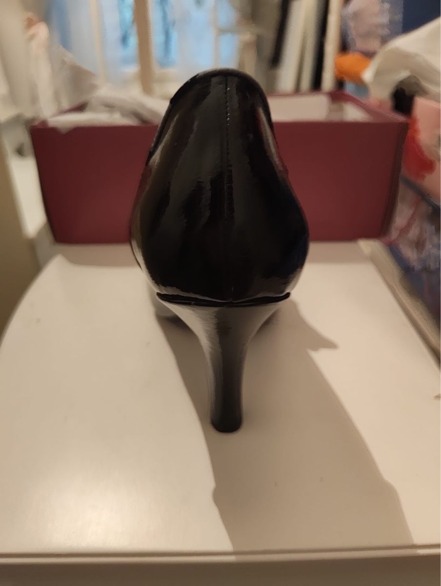 Damenschuhe: Ruby Shoo Pumps schwarz Lackleder mit Schleife Grösse 37 – Neu (gemäss Beschreibung) aus Zürich von tos_mht7 2