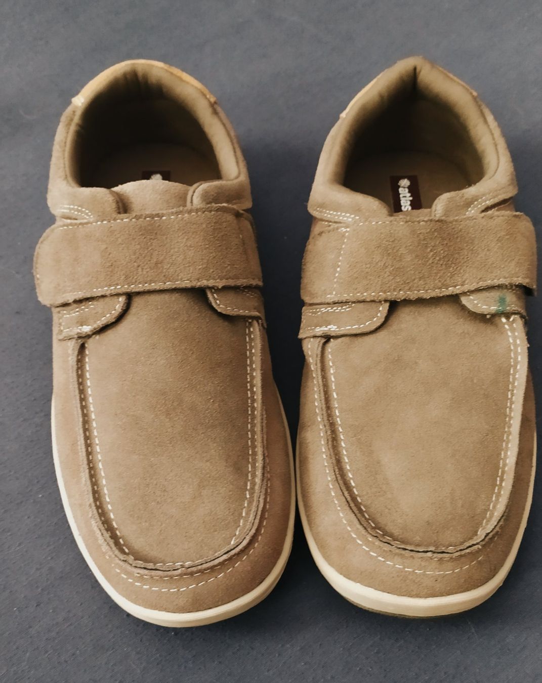 Scarpe da uomo: Mocassins homme gr. 40 gris – Nuovo (secondo la descrizione) da Chezard St-Martin venduto da Loucail 3