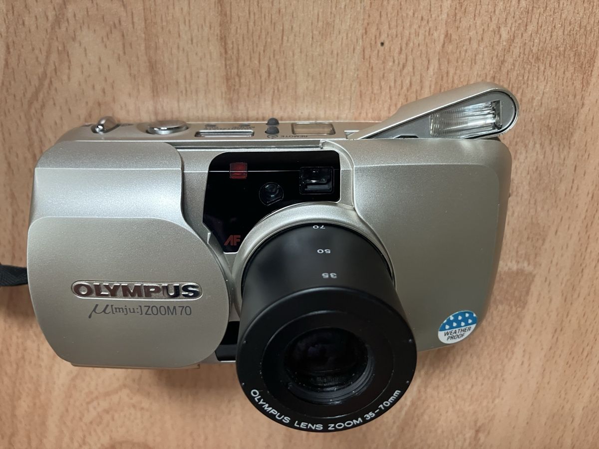 Olympus Kamera: Olympus Mju Zoom 70 Silber Point+Shoot – Gebraucht aus Zürich von Classic_Collection_Zurich