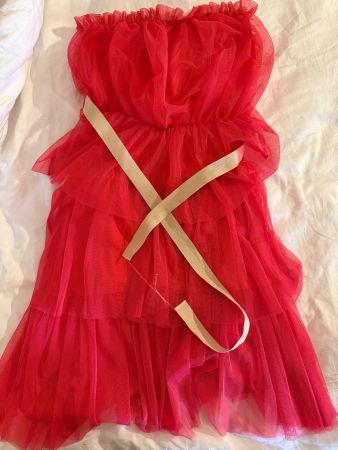 NEUES TULL KLEID