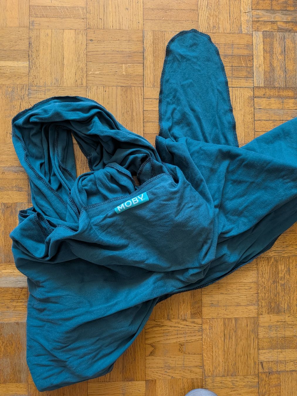 Moby Wrap Marsupi portabebè: Moby baby wrap écharpe de portage BLEUE – Usato da Genève venduto da Loloana 1