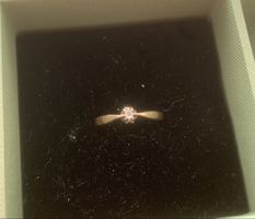 Goldring 585 14 Karat 2 g mit kleinem Stein