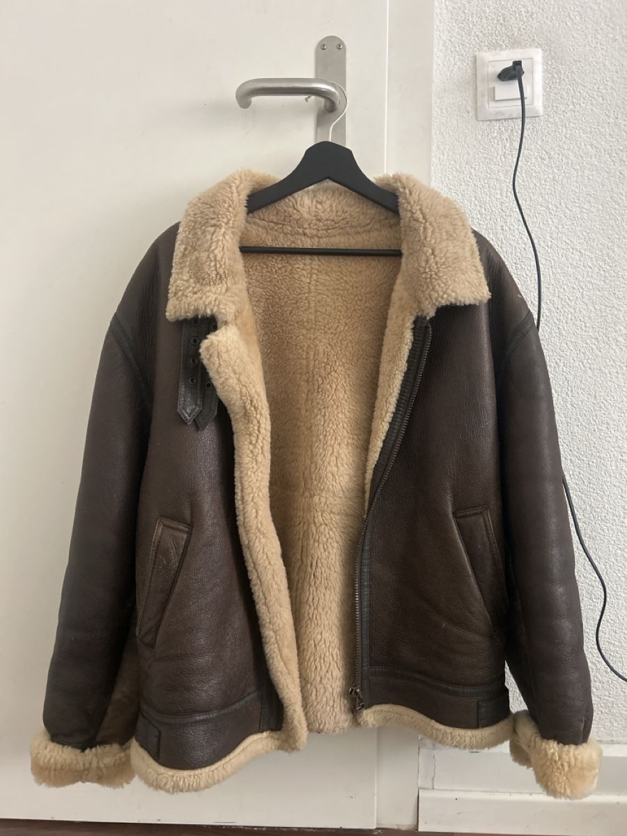 Giacche: Leather Bomber Jacket – Usato da Zürich venduto da redcoatcuntmovie
